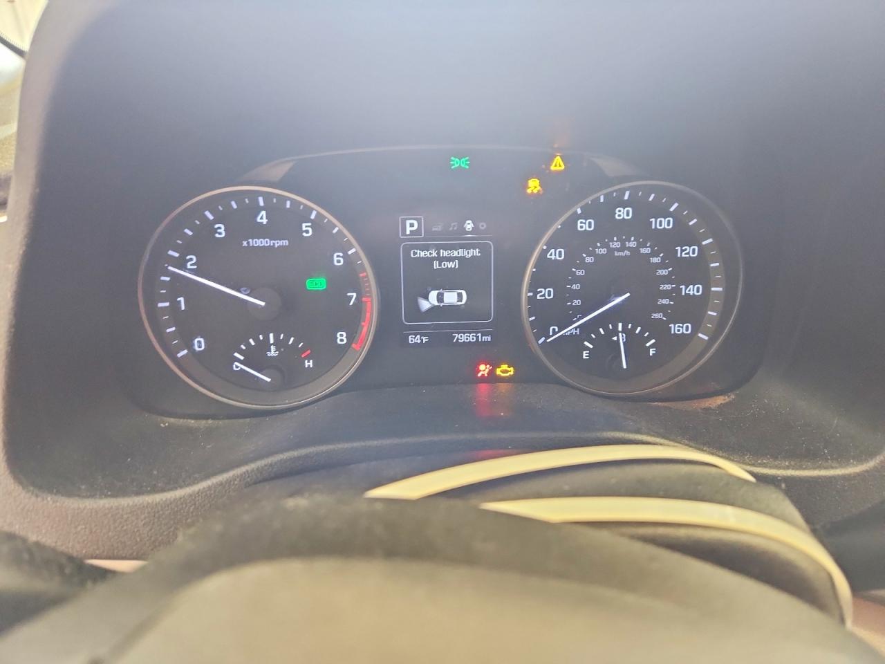 2018 HYUNDAI ELANTRA SEL photo 17