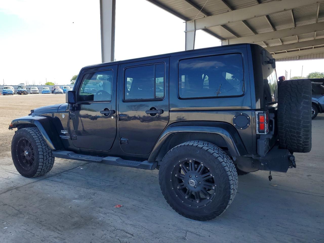 2015 JEEP WRANGLER UNLIMITED SAHARA photo 3