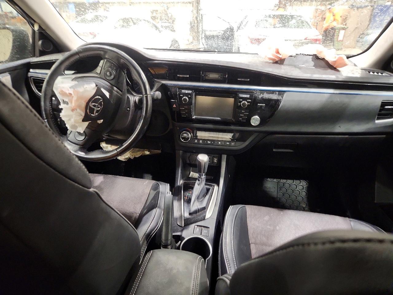 2016 TOYOTA COROLLA L photo 15