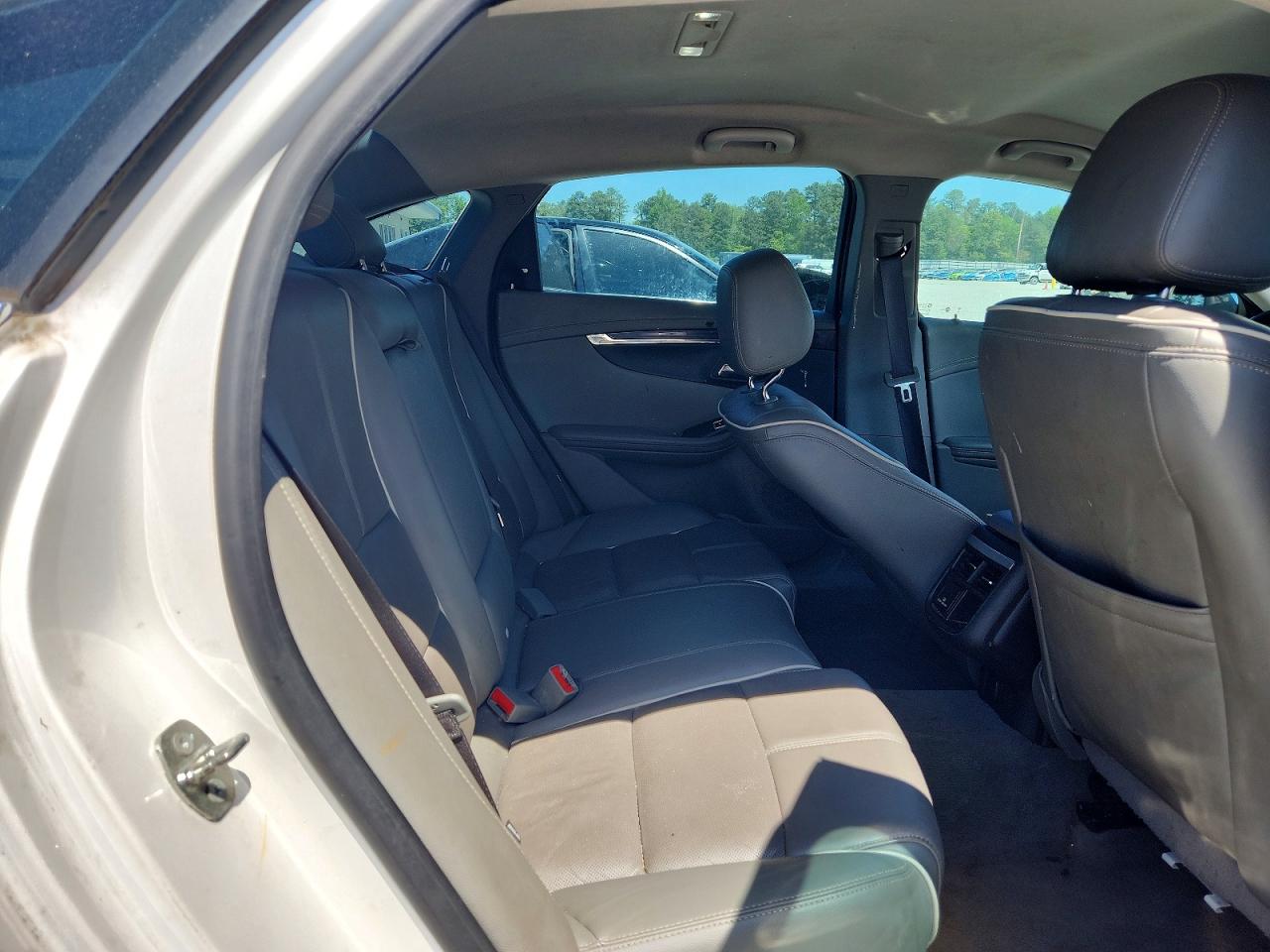 2018 CHEVROLET IMPALA PREMIER photo 19