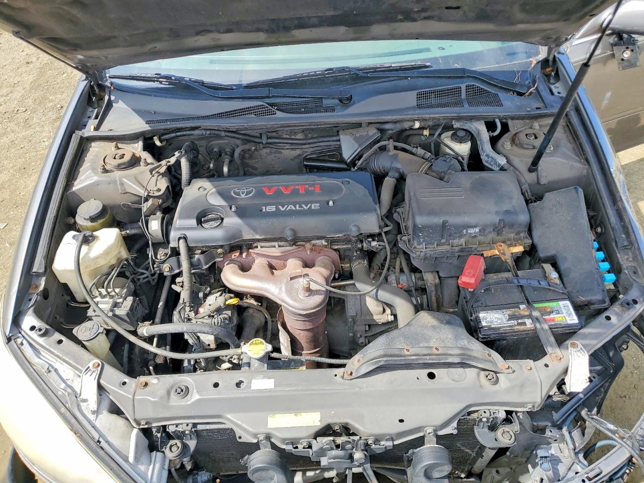 2005 TOYOTA CAMRY LE photo 11
