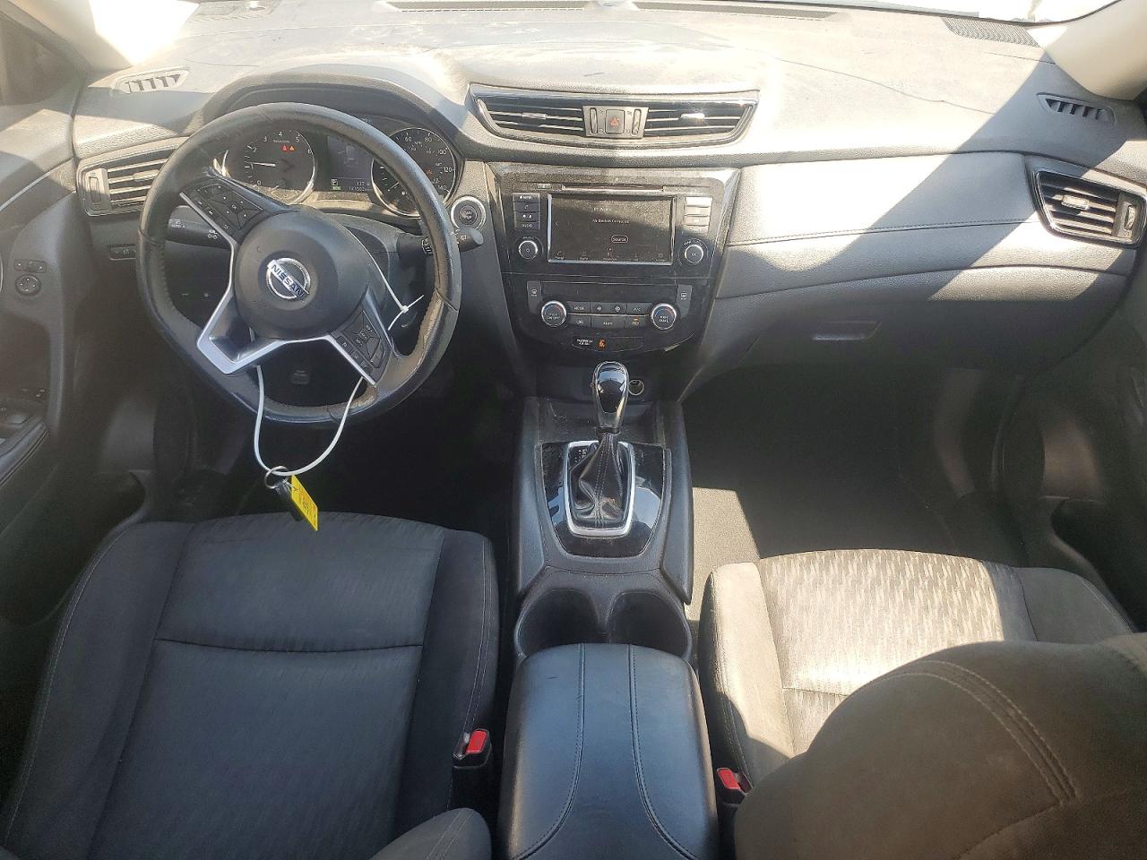 2018 NISSAN ROGUE SV photo 15