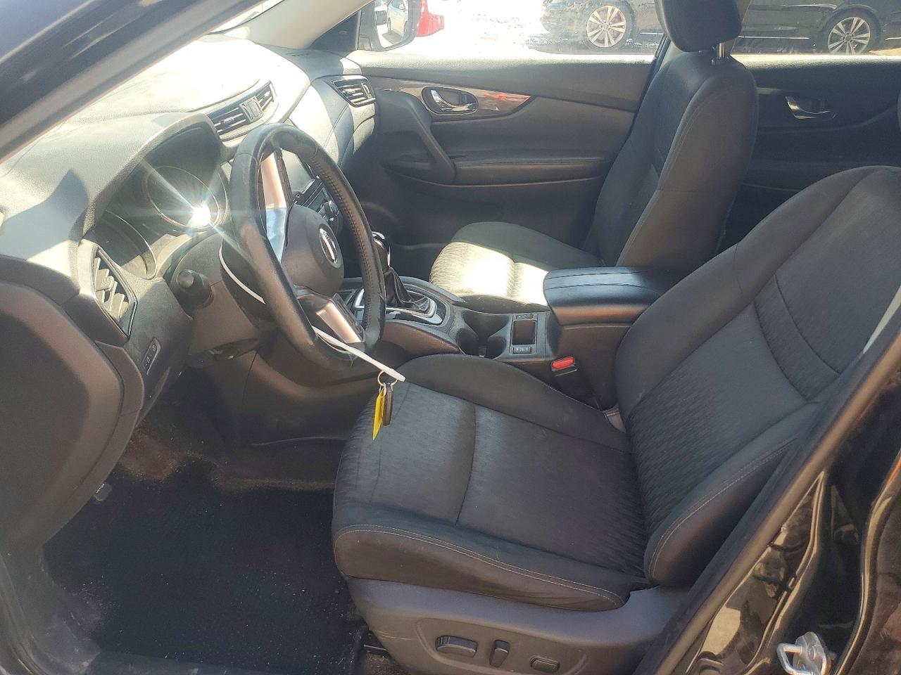 2018 NISSAN ROGUE SV photo 13