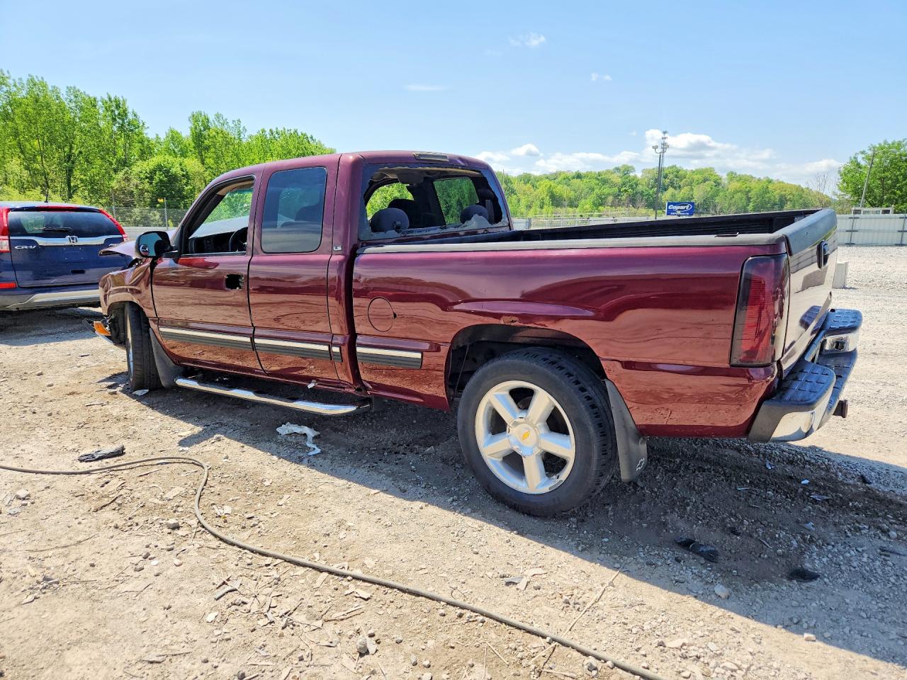 2002 CHEVROLET SILVERADO K1500 photo 3