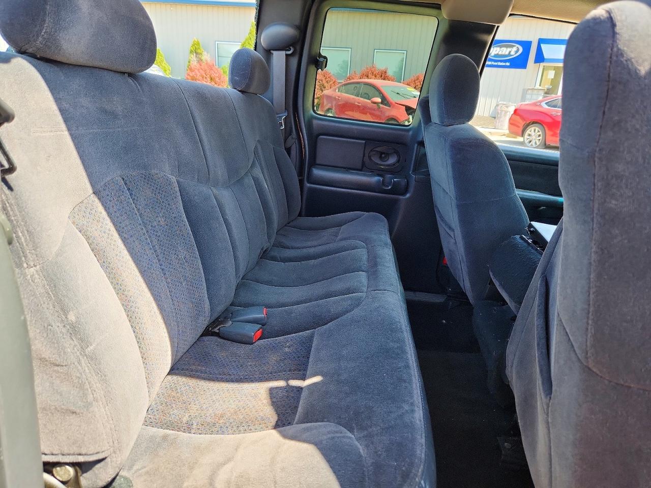2002 CHEVROLET SILVERADO K1500 photo 19