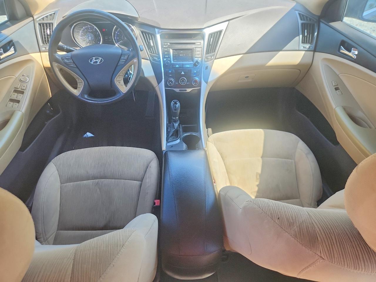 2014 HYUNDAI SONATA GLS photo 15