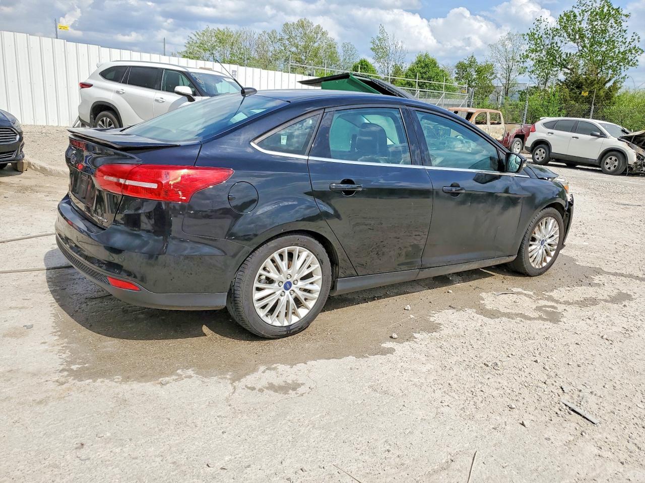 2018 FORD FOCUS TITANIUM photo 5