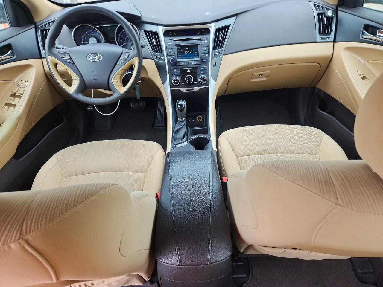 2014 HYUNDAI SONATA GLS photo 15