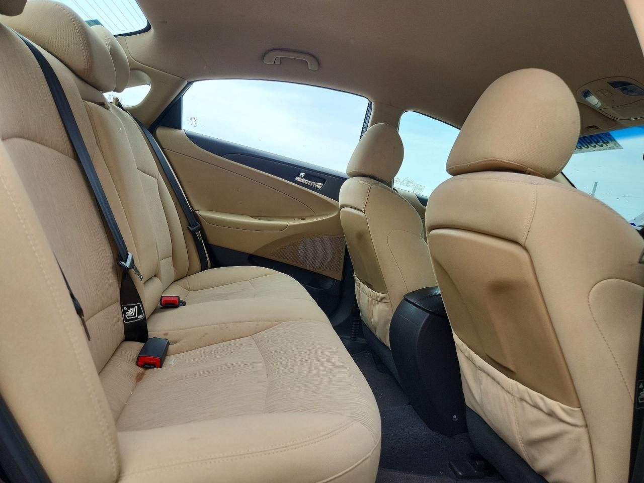 2014 HYUNDAI SONATA GLS photo 19