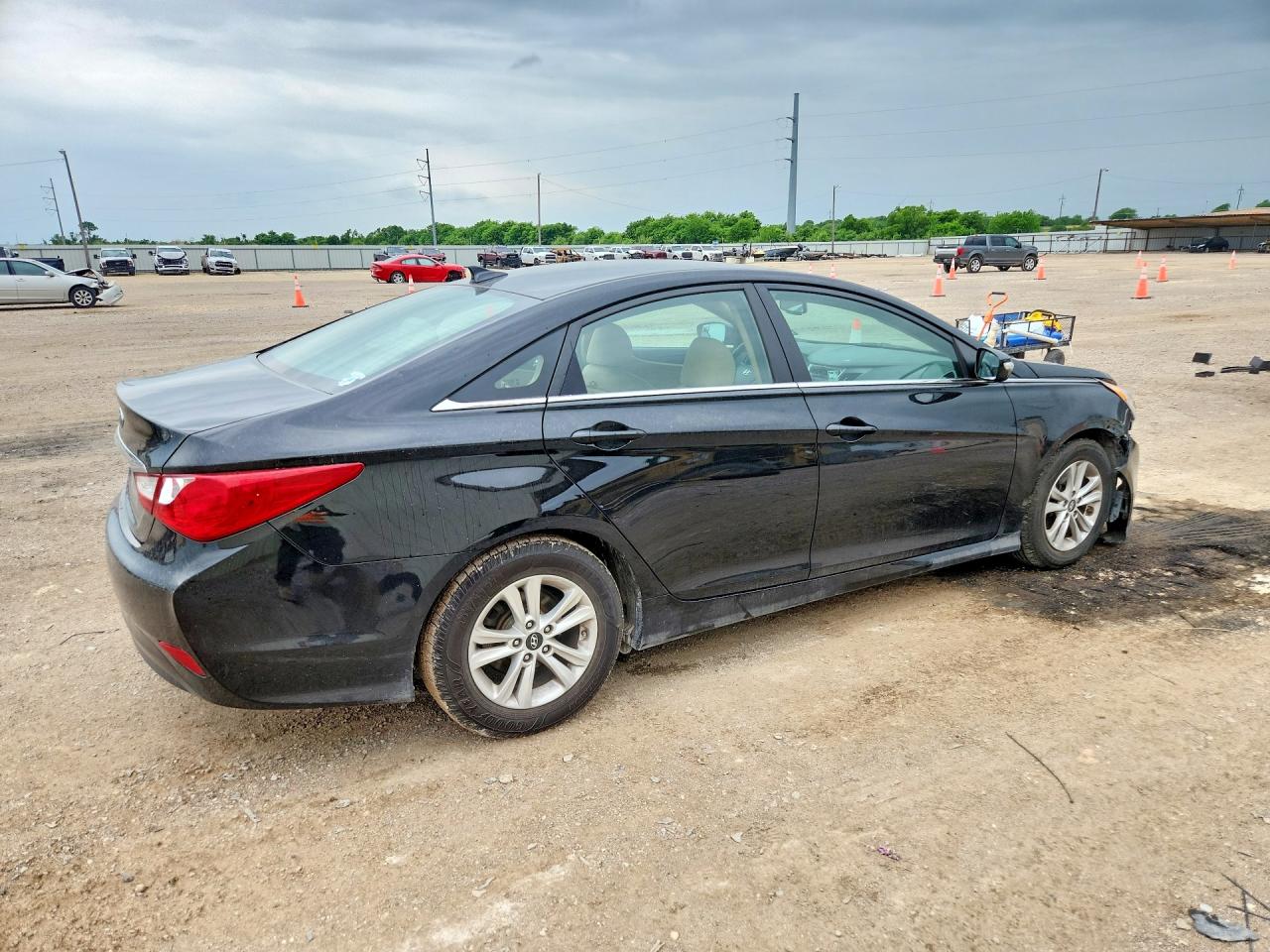 2014 HYUNDAI SONATA GLS photo 5