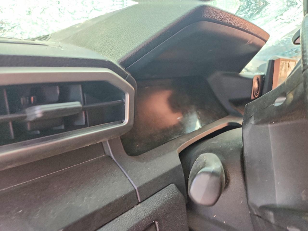 2024 TOYOTA TACOMA SR photo 17