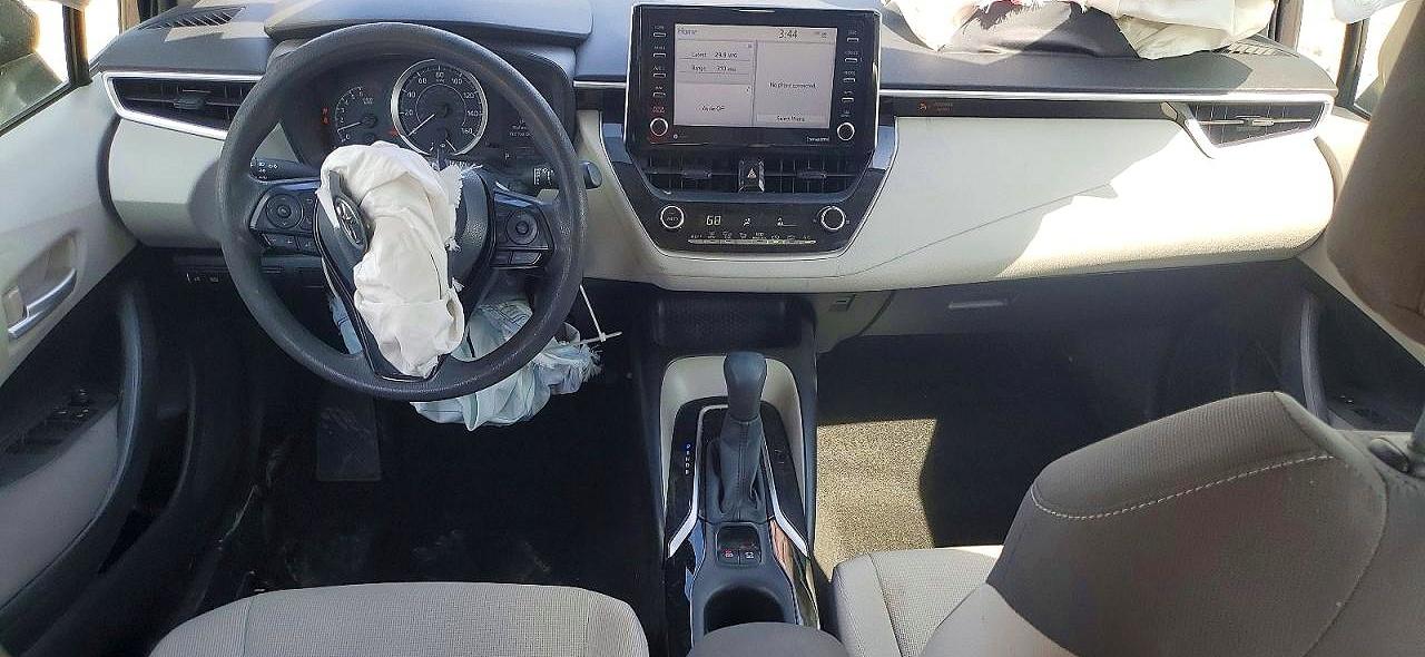 2021 TOYOTA COROLLA LE photo 15