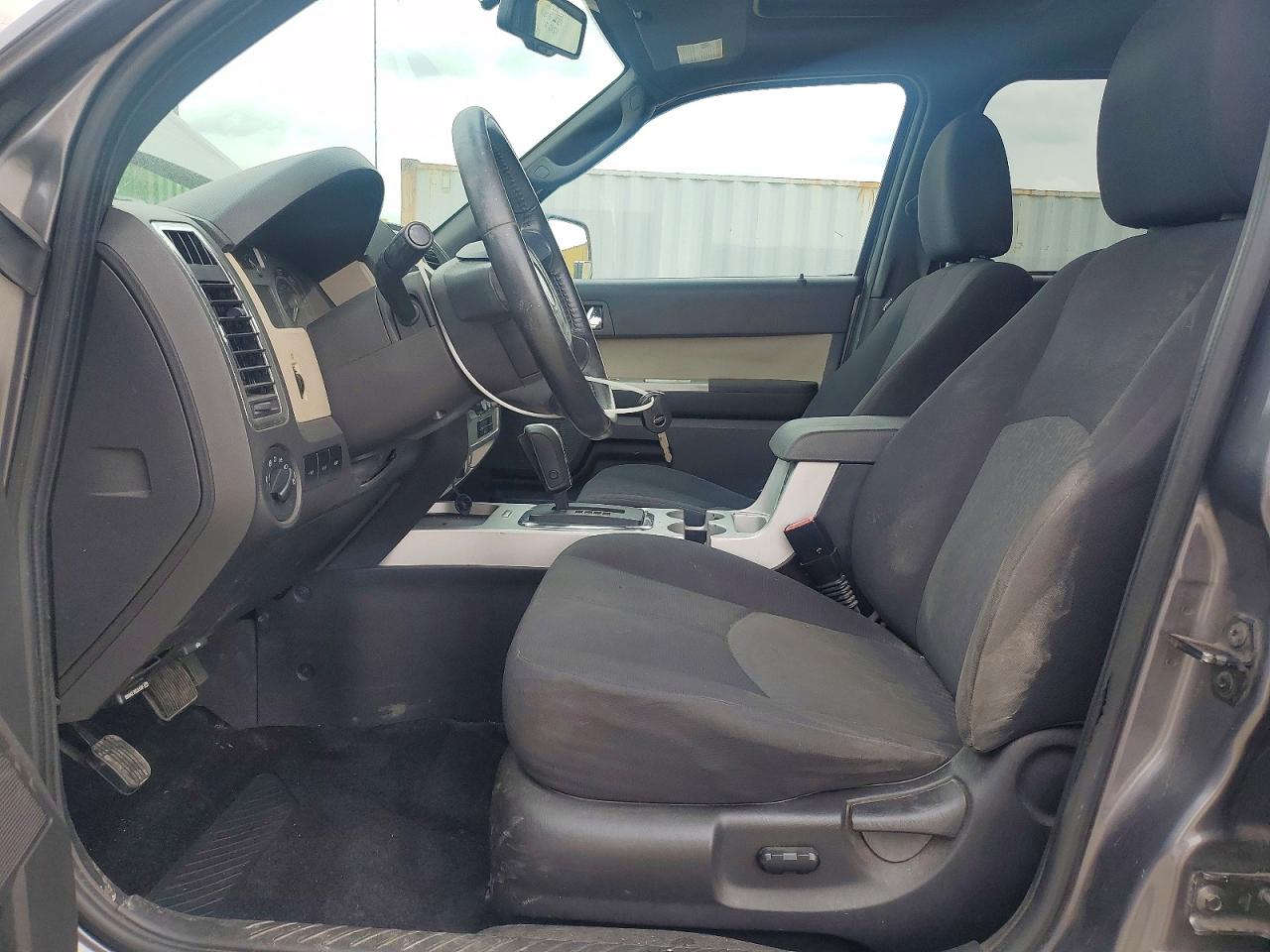2009 MERCURY MARINER photo 13