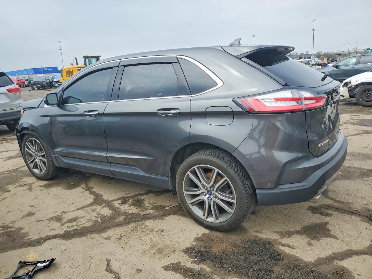 2019 FORD EDGE TITANIUM photo 4