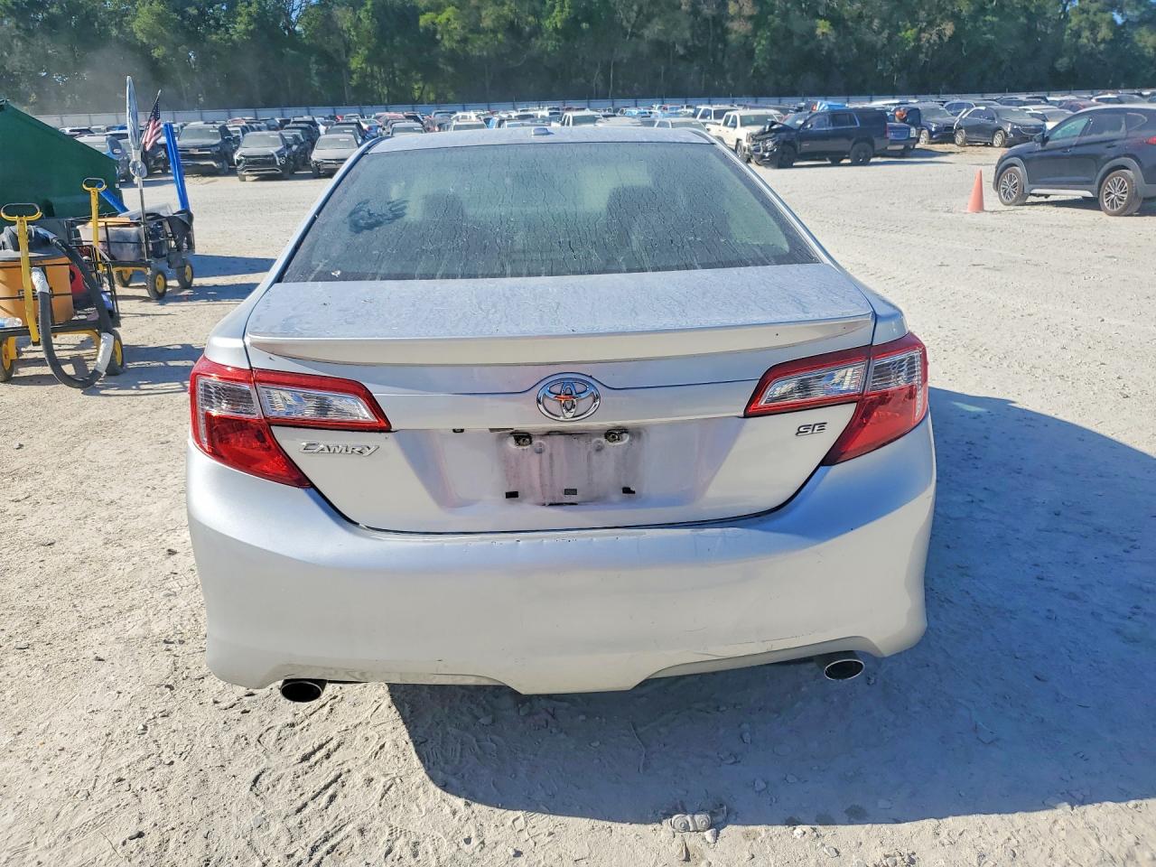 2012 TOYOTA CAMRY SE V6 photo 16