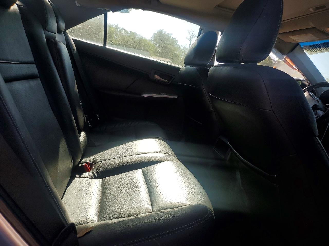 2012 TOYOTA CAMRY SE V6 photo 28