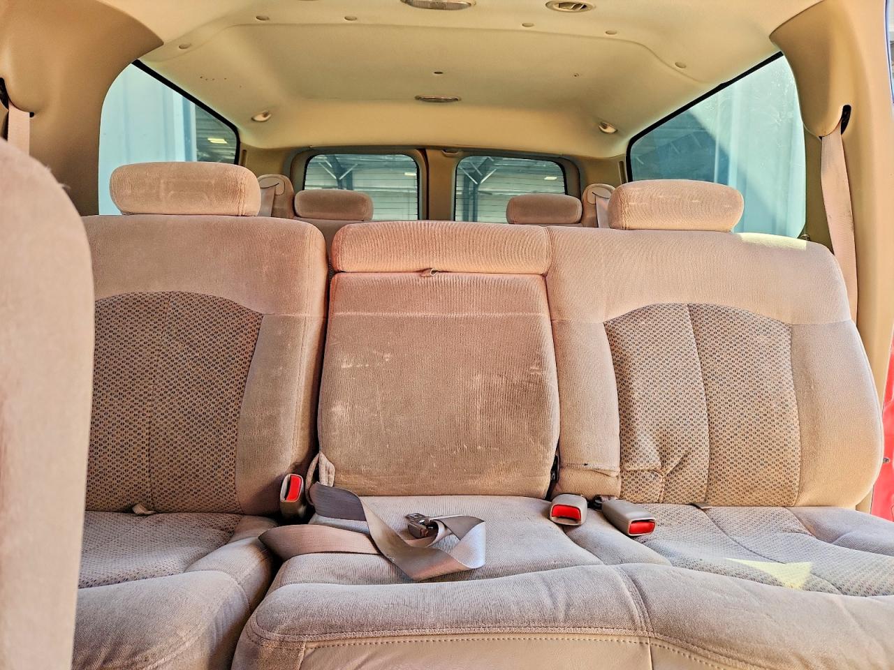 2001 CHEVROLET SUBURBAN K1500 photo 19