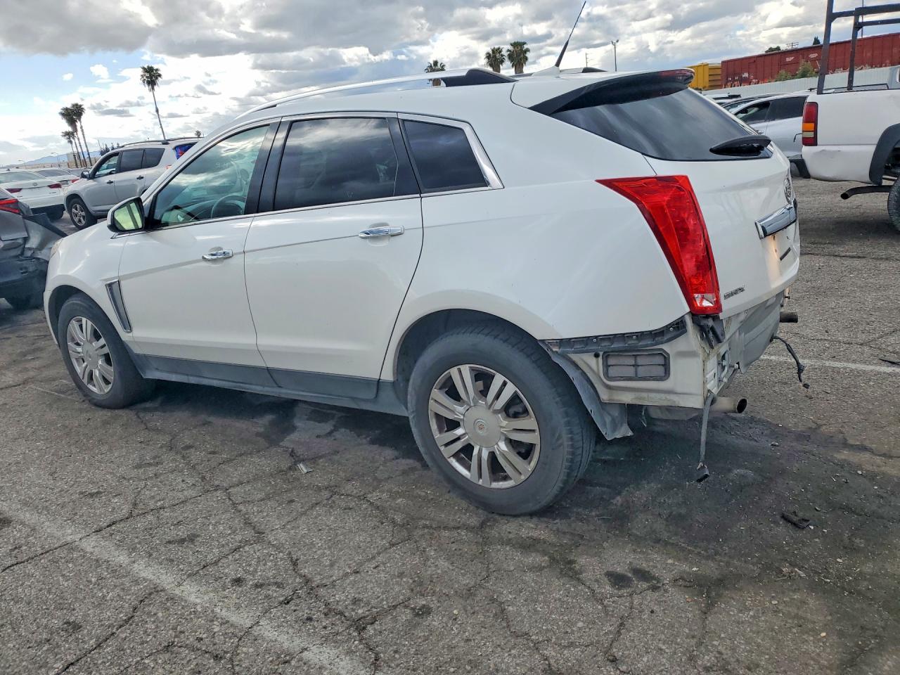 2013 CADILLAC SRX LUXURY COLLECTION photo 4