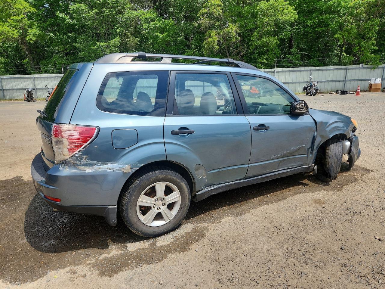 2013 SUBARU FORESTER 2.5X photo 5