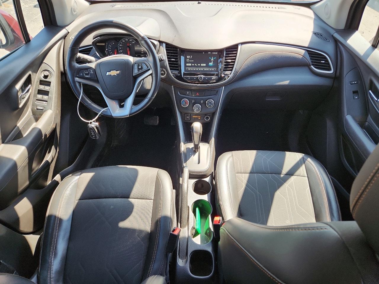 2017 CHEVROLET TRAX 1LT photo 15