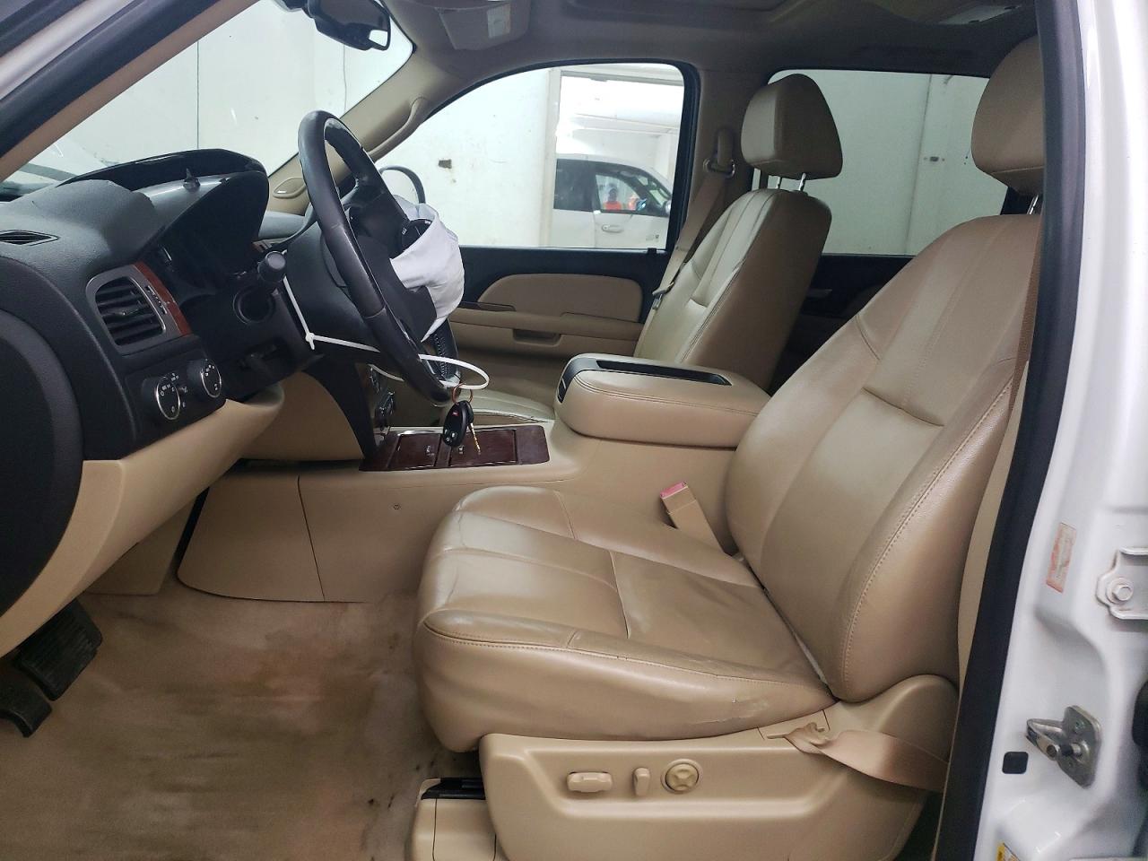 2008 CHEVROLET AVALANCHE K1500 photo 13
