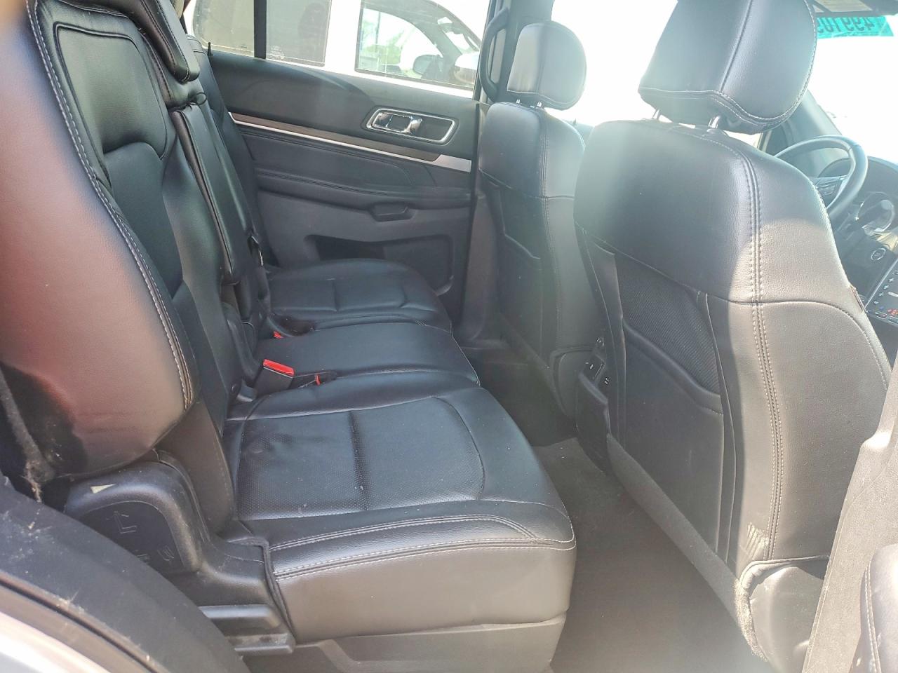 2017 FORD EXPLORER LIMITED photo 31