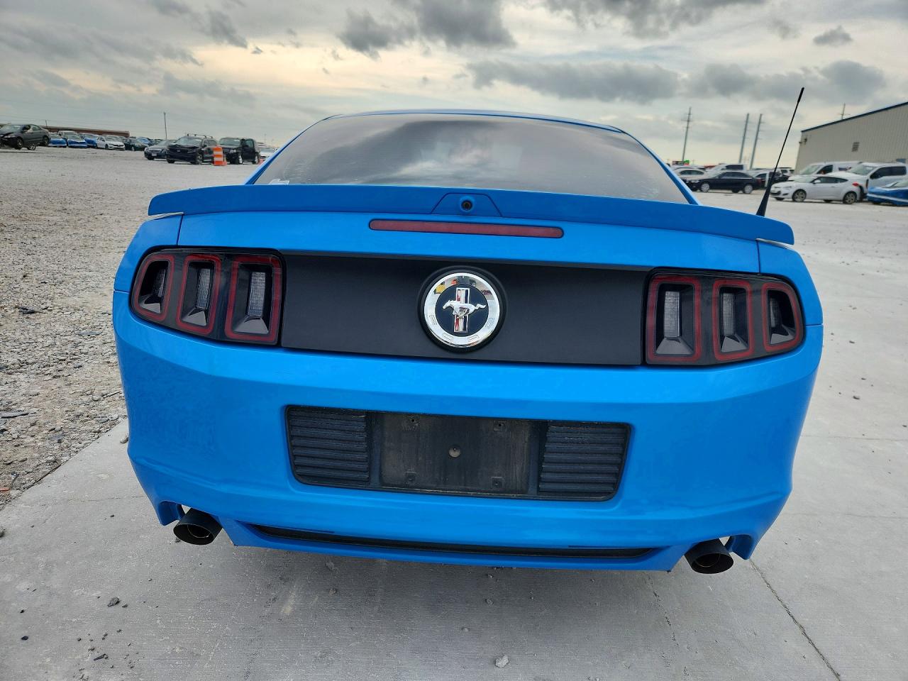 2014 FORD MUSTANG photo 16