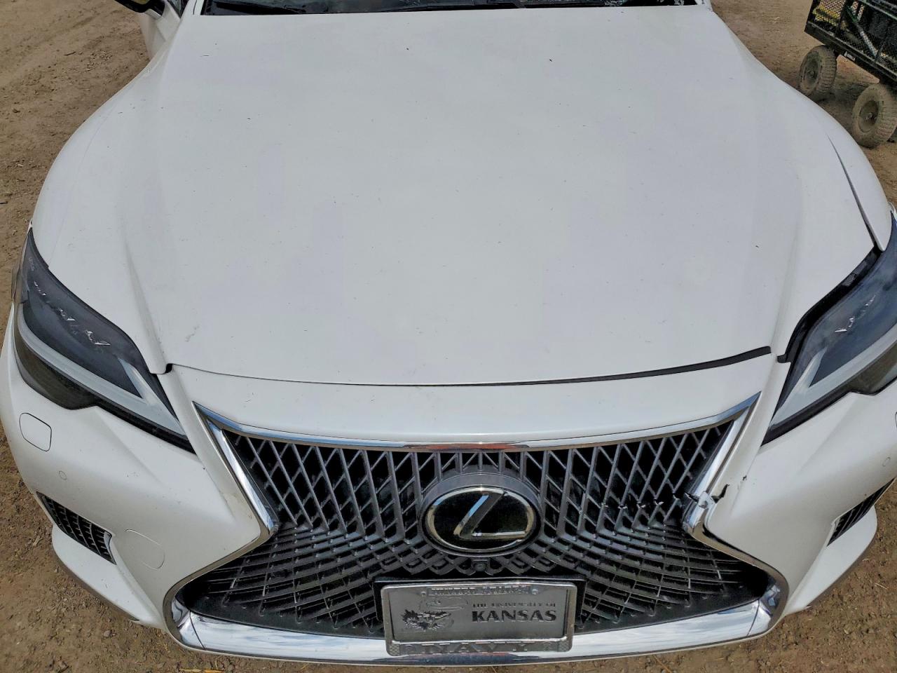 2022 LEXUS LS 500 photo 21