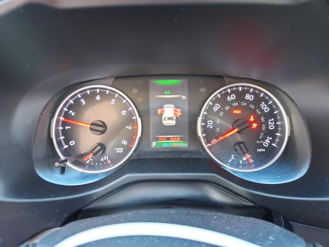 2021 TOYOTA RAV4 LE photo 25
