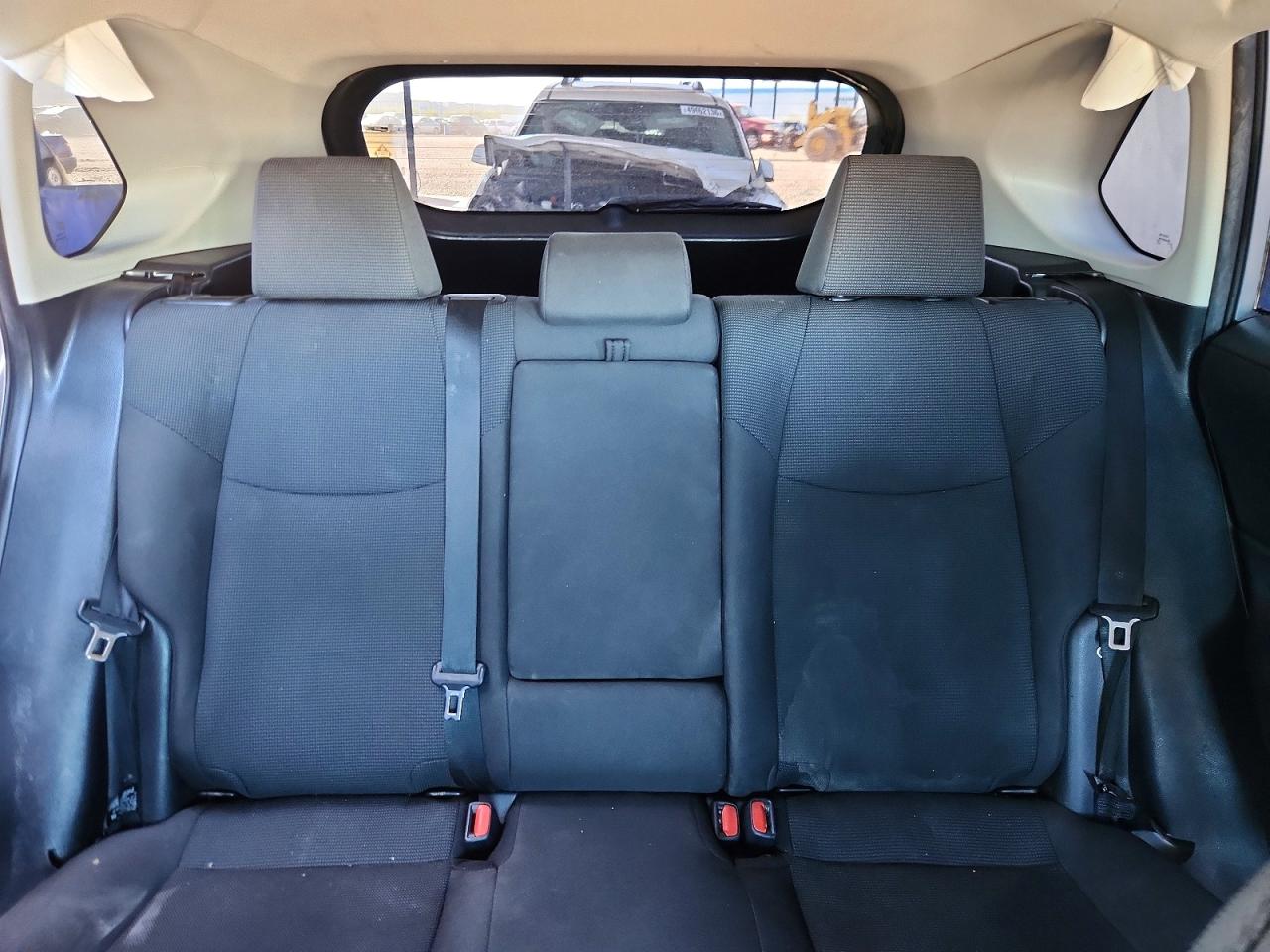 2021 TOYOTA RAV4 LE photo 28