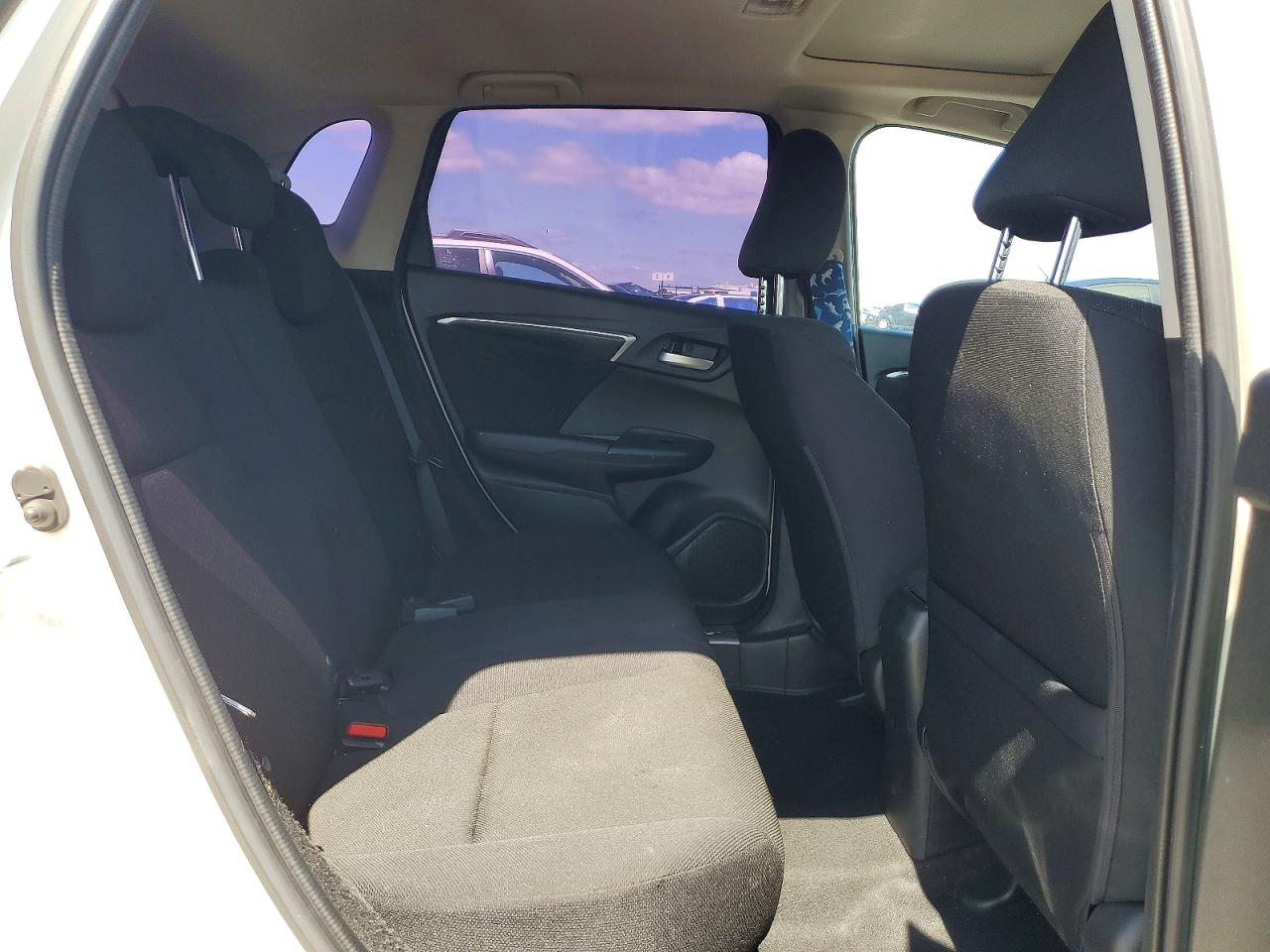 2017 HONDA FIT EX photo 28