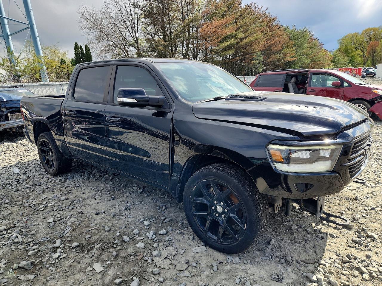 2019 RAM 1500 REBEL photo 7