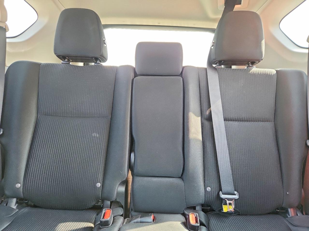 2018 TOYOTA RAV4 LE photo 28