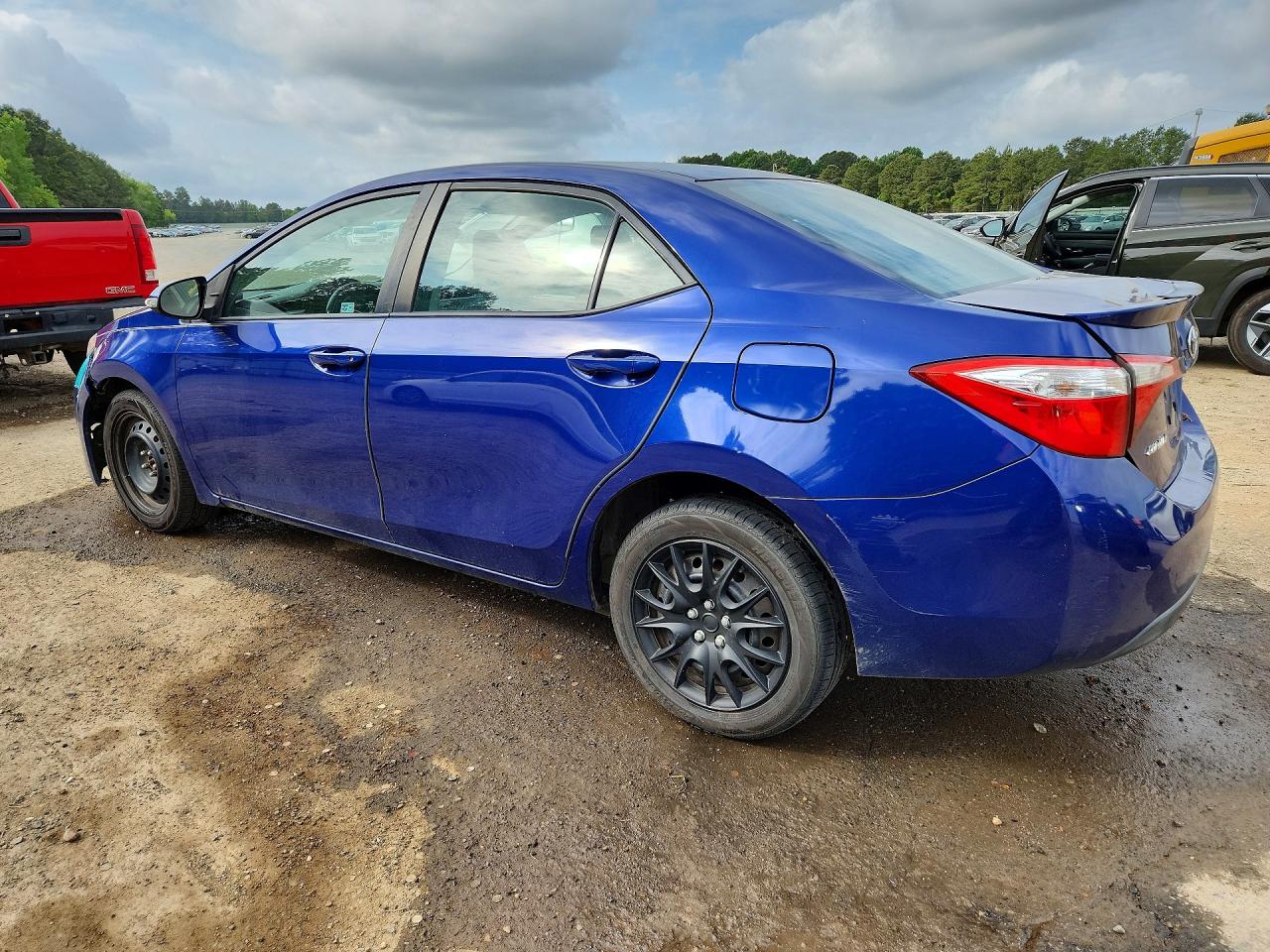 2015 TOYOTA COROLLA S photo 4