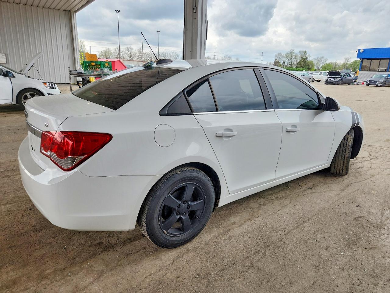 2015 CHEVROLET CRUZE LT photo 5