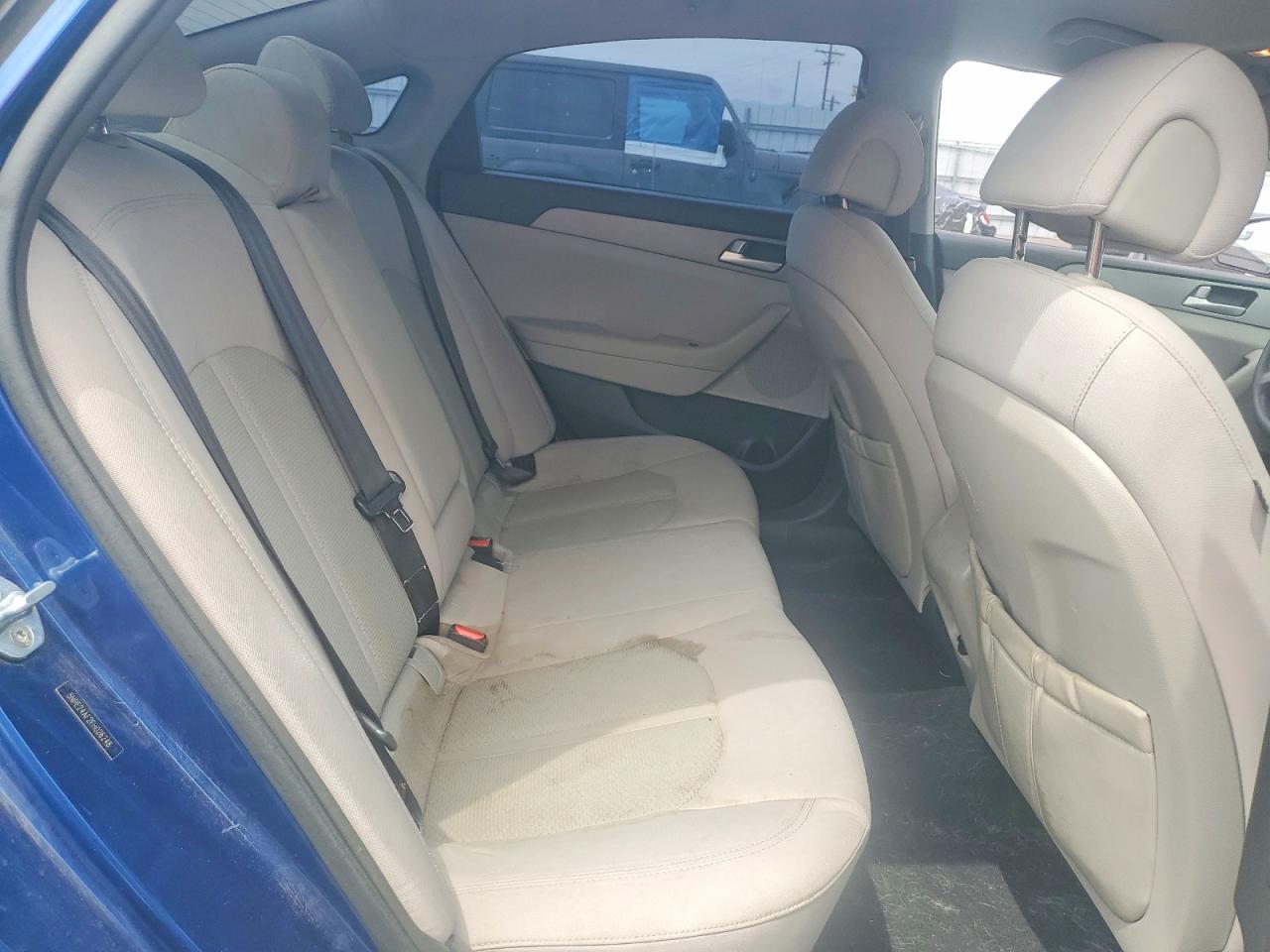 2015 HYUNDAI SONATA SE photo 10