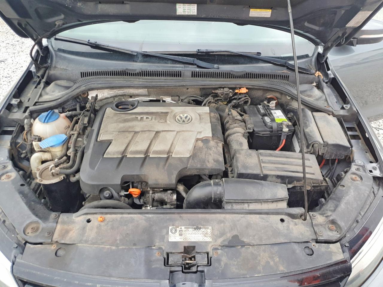 2011 VOLKSWAGEN JETTA TDI photo 21