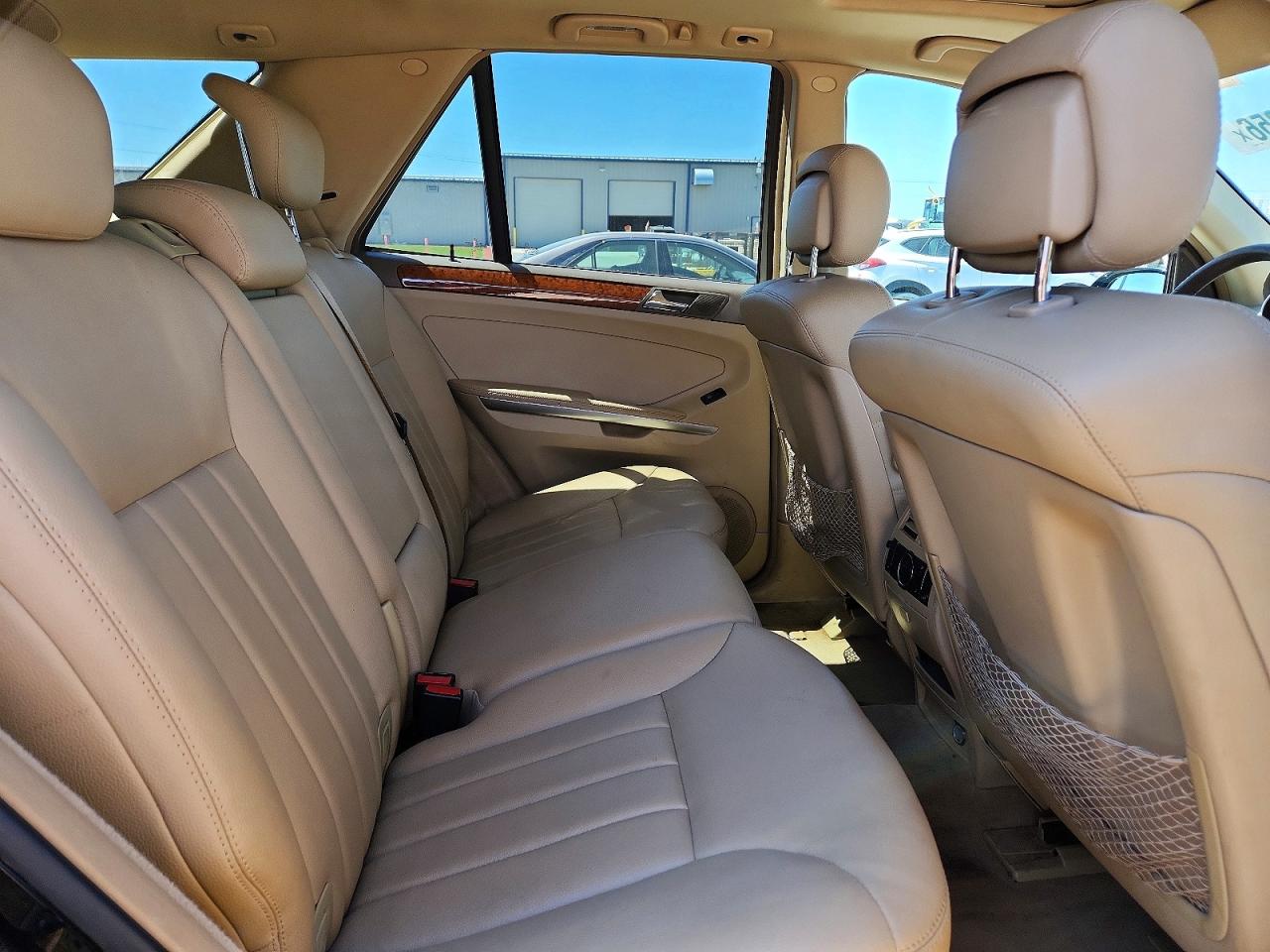 2008 MERCEDES-BENZ ML 350 photo 31