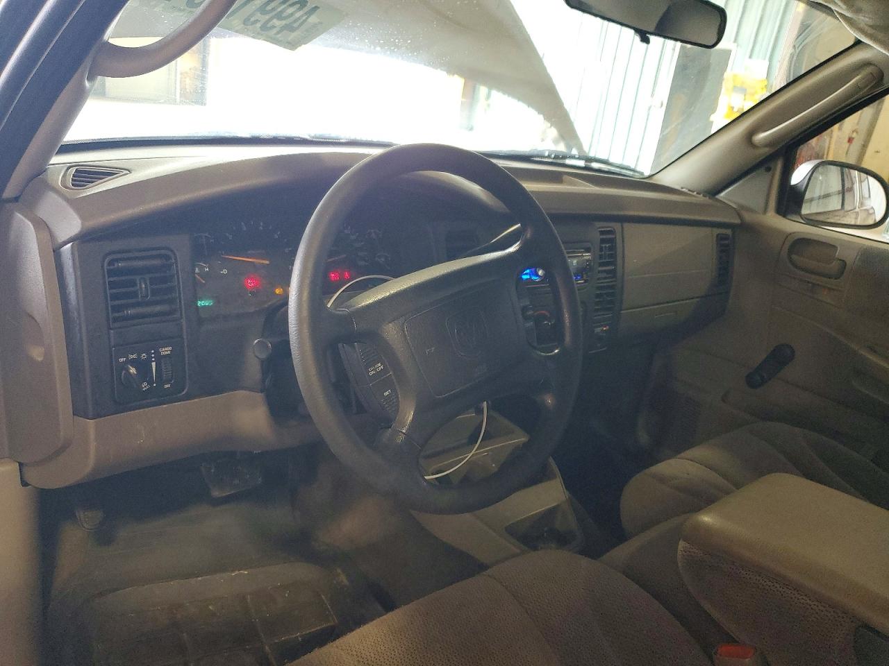 2002 DODGE DAKOTA SLT photo 22