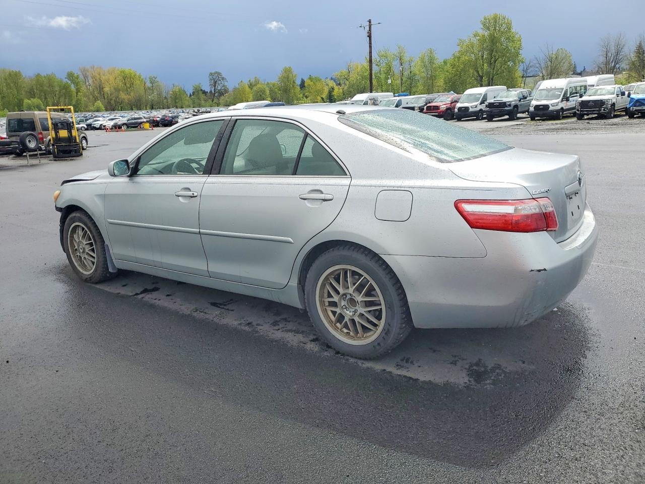 2007 TOYOTA CAMRY LE photo 4