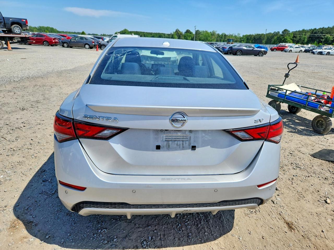2022 NISSAN SENTRA SV photo 11