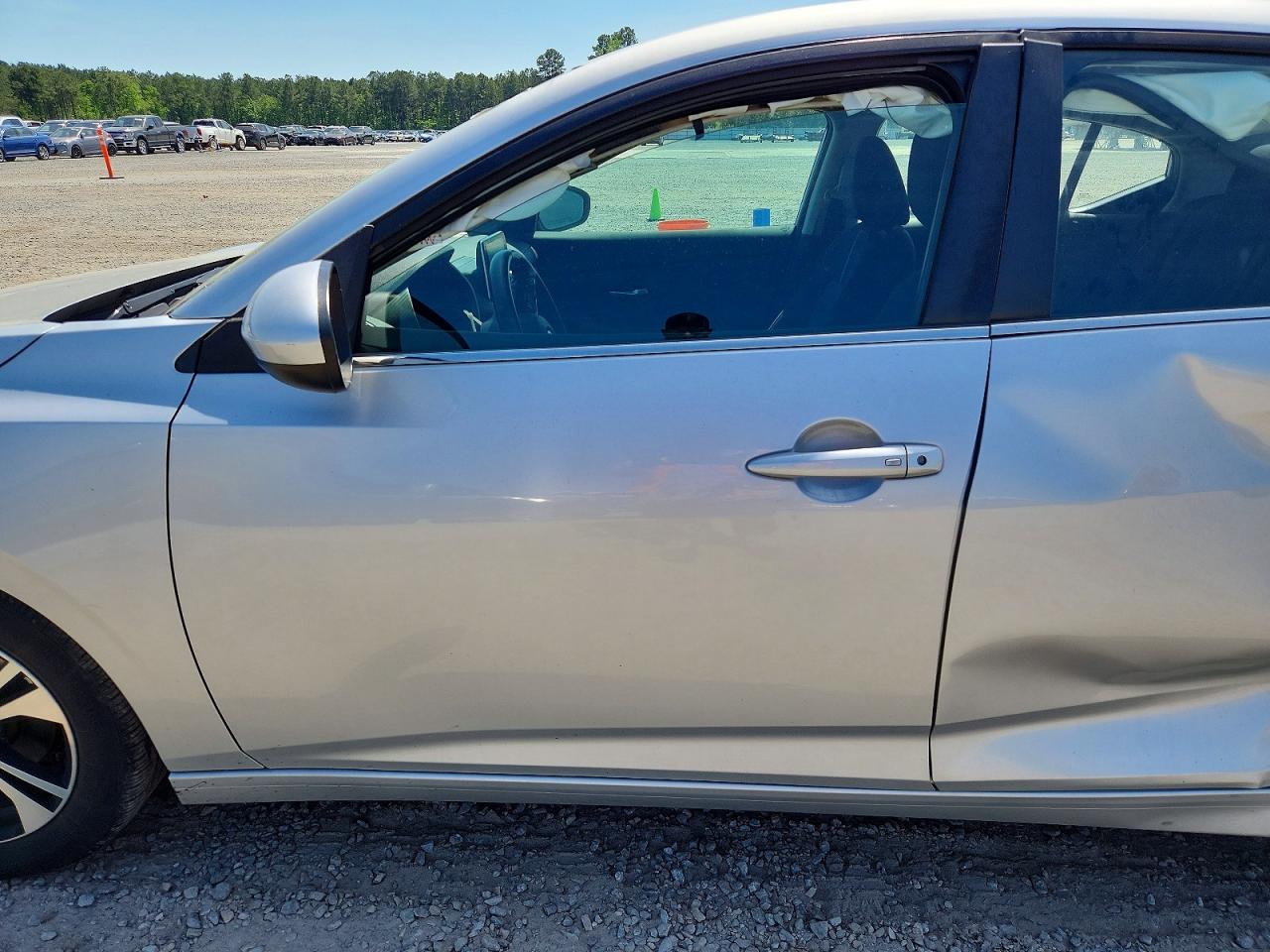 2022 NISSAN SENTRA SV photo 13