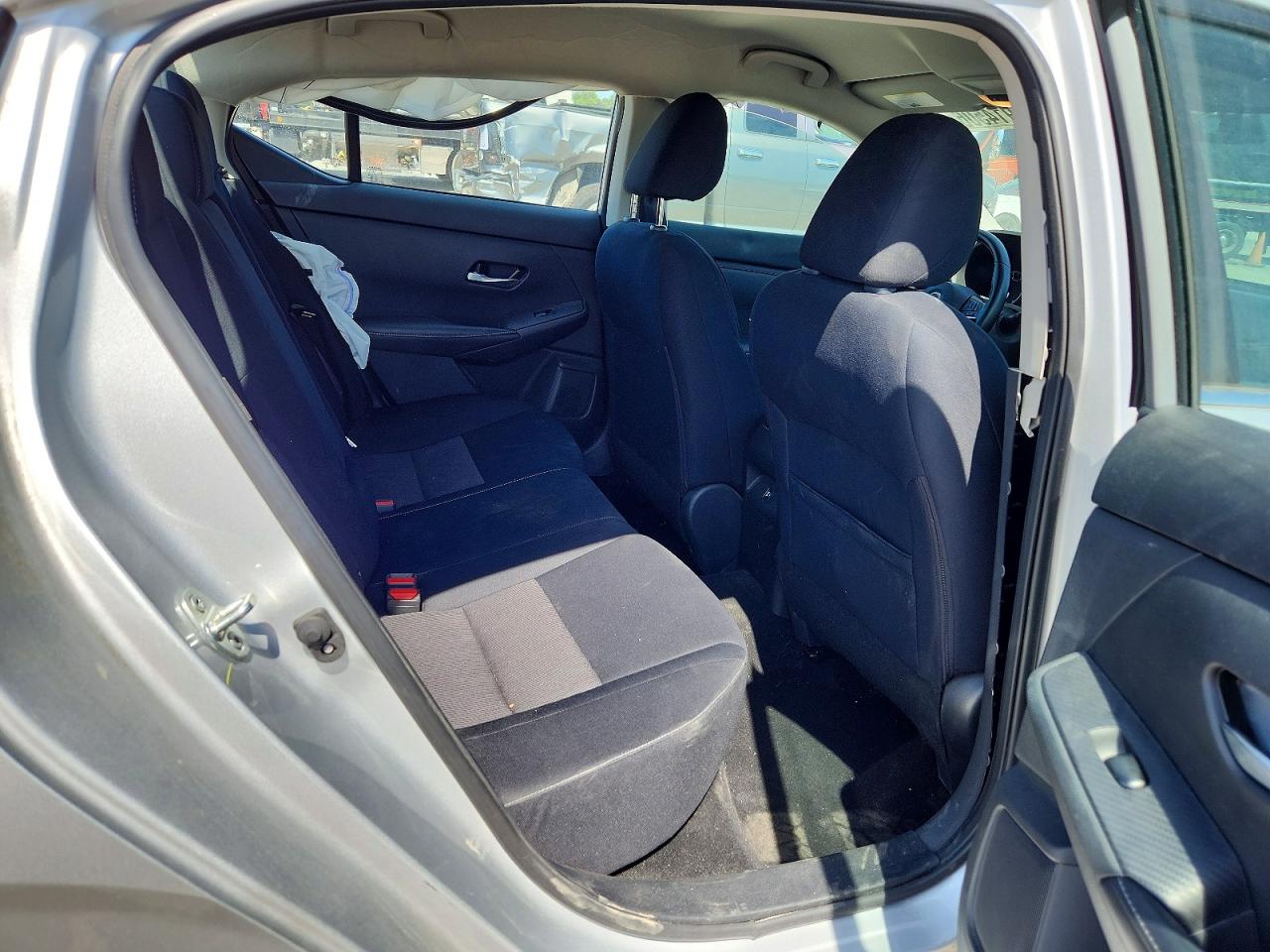 2022 NISSAN SENTRA SV photo 19