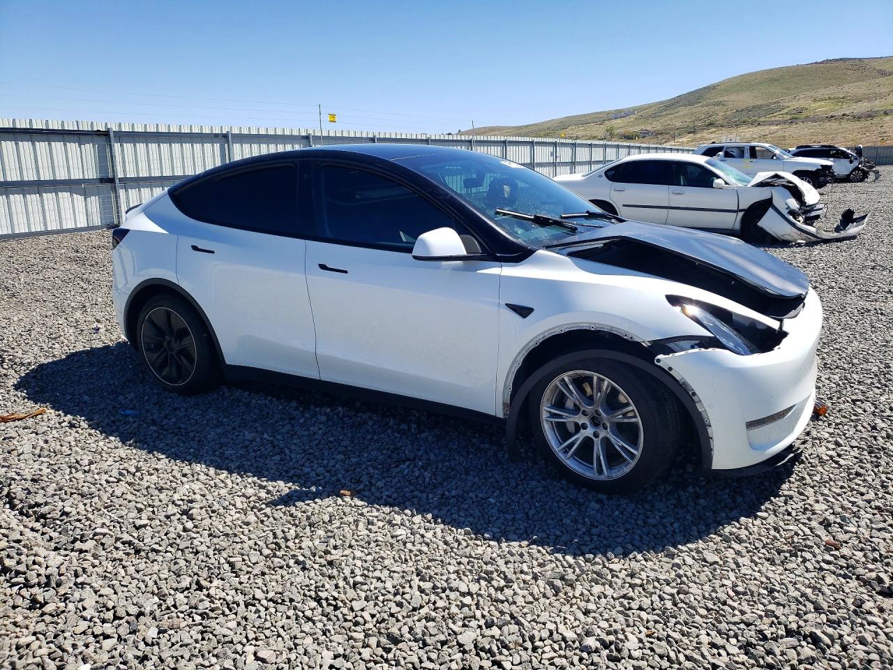 2021 TESLA MODEL Y photo 4