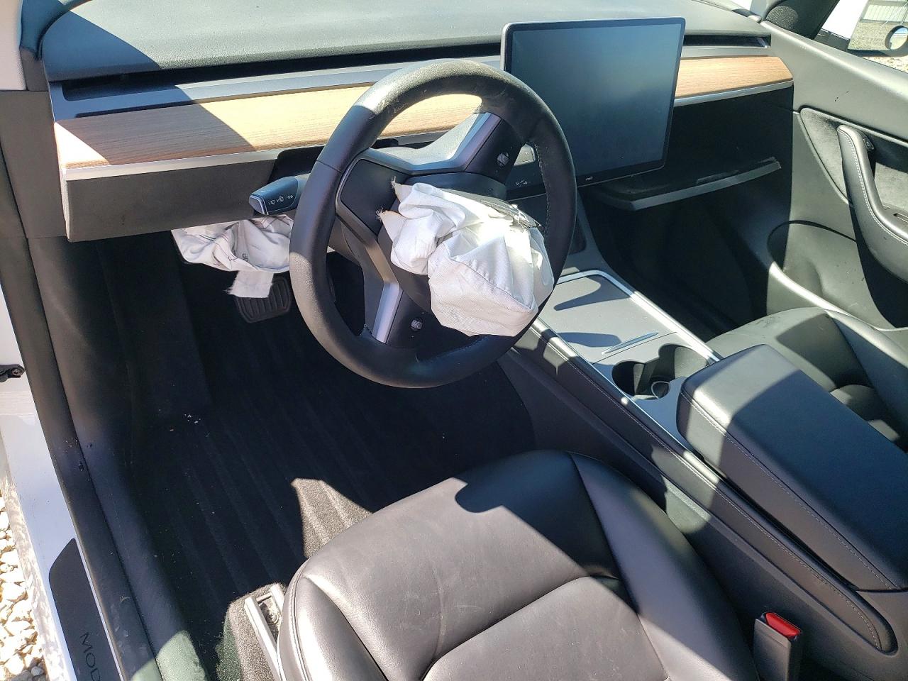 2021 TESLA MODEL Y photo 8