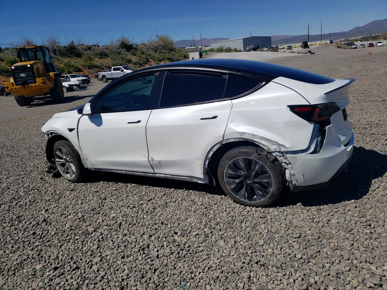 2021 TESLA MODEL Y photo 2