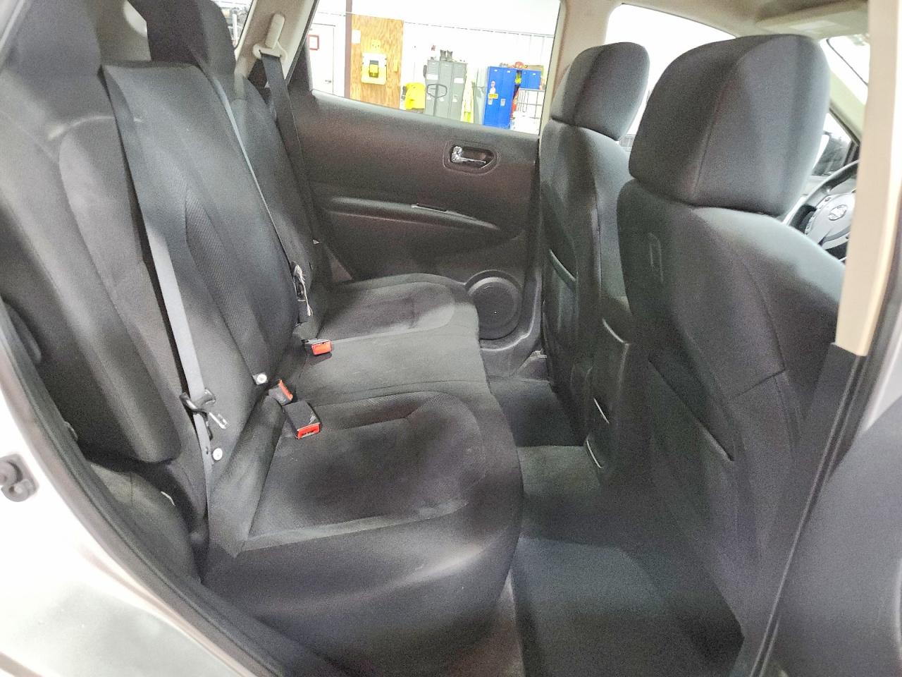 2015 NISSAN ROGUE SELECT S photo 28