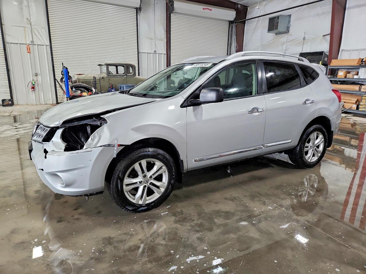 2015 NISSAN ROGUE SELECT