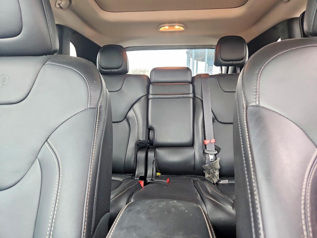 2014 JEEP CHEROKEE LIMITED photo 28