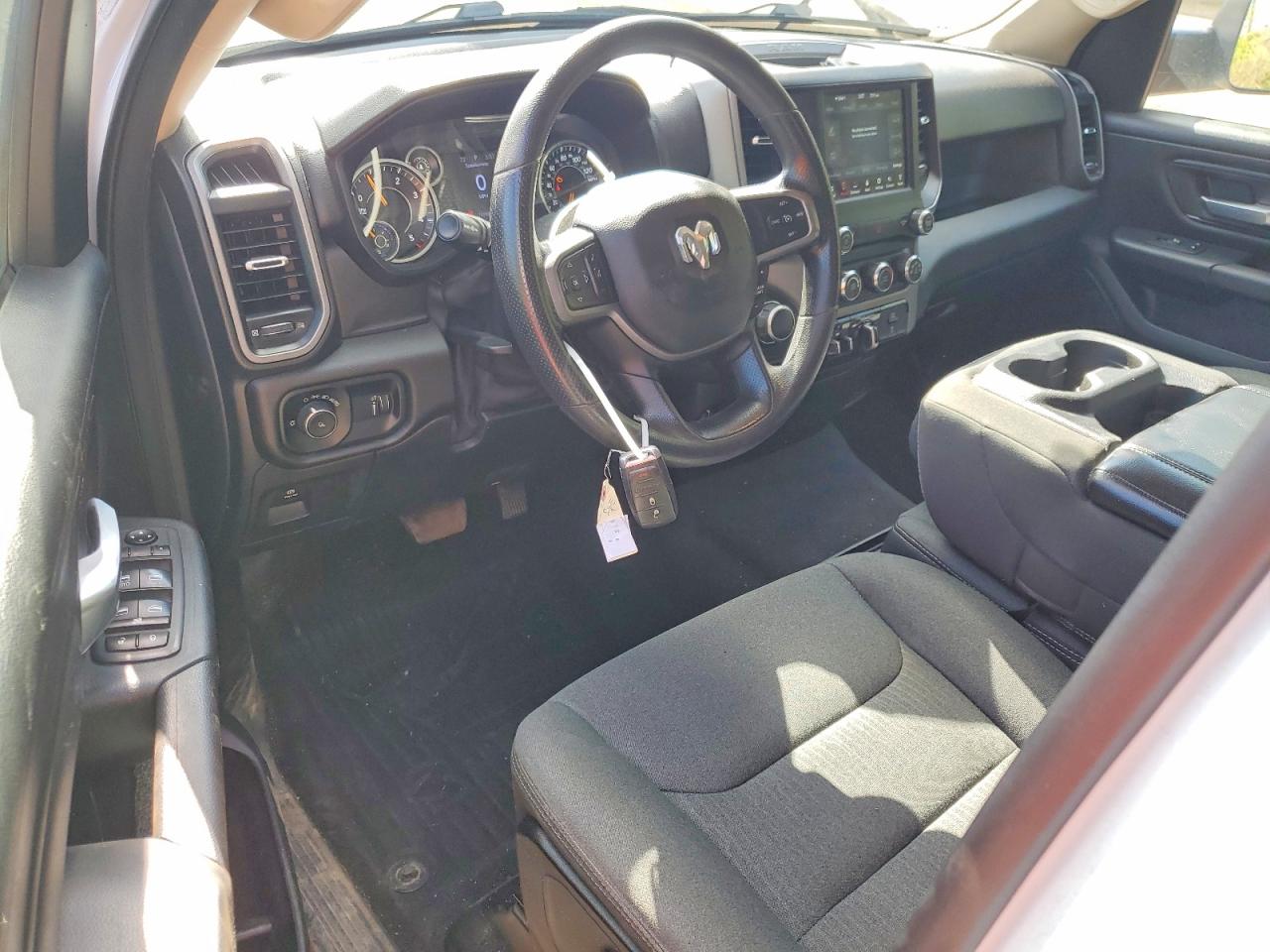 2021 RAM 1500 TRADESMAN photo 15